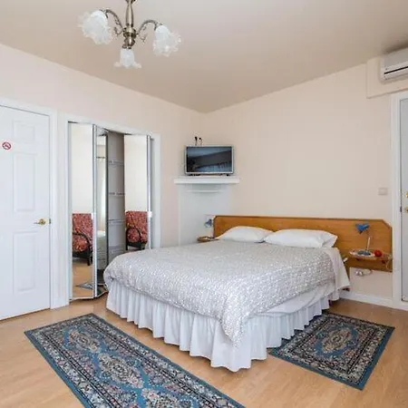 Mijajov Dvor- One-bedroom With Shared Balcony #2 St Sumartin