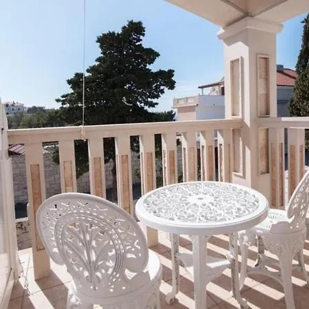 Mijajov Dvor- One-bedroom With Shared Balcony #2 St